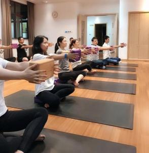 關(guān)愛職工健康——瑜伽初體驗(yàn)！